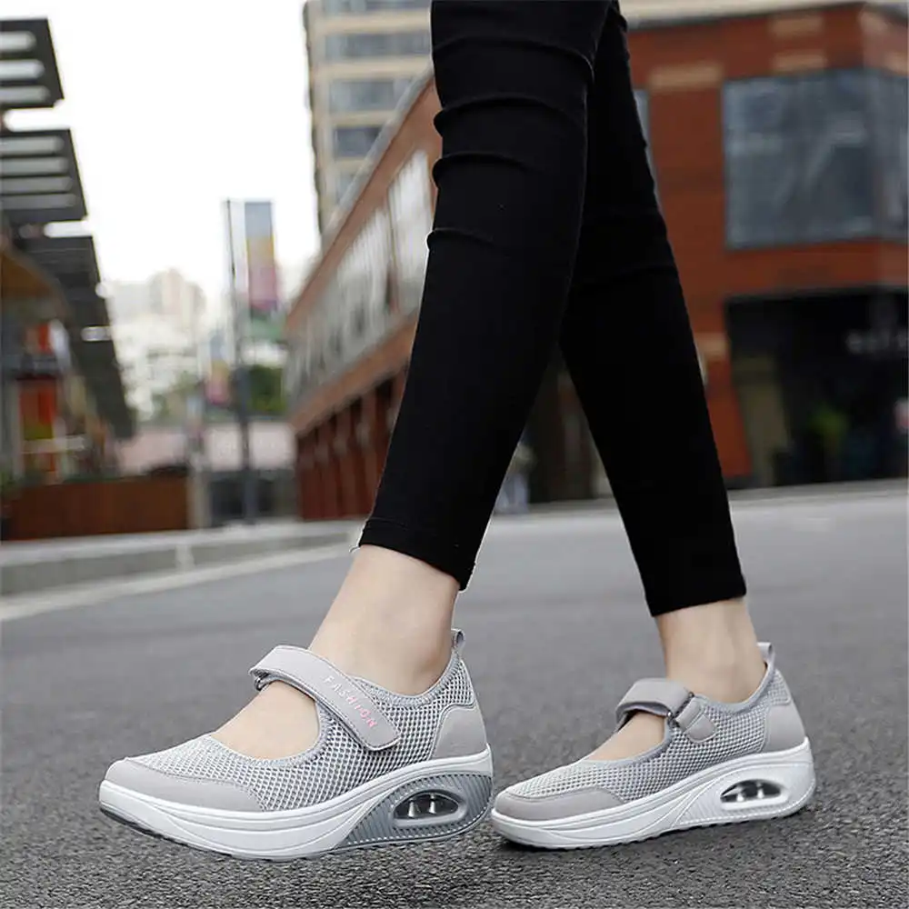 Women Fashion Brand Name Ideas - 36-41 Demi-Seasonรองเท้าผ้าใบสีเดินสเก็ตตะกร้ารองเท้าสําหรับชายกีฬาHigh-Techรองเท้าผ้าใบ 2025new Bityการฝึกอบรม