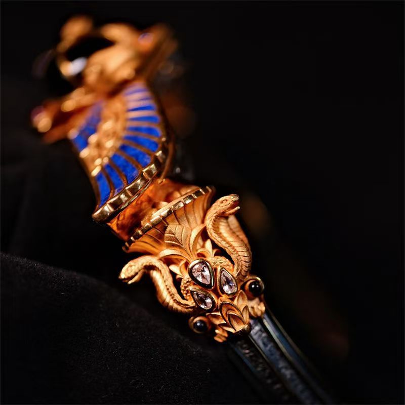กำไลข้อมือแบบเปิดสไตล์อียิปต์โ - Women Fashion Egypt บทวิจารณ์และราคา