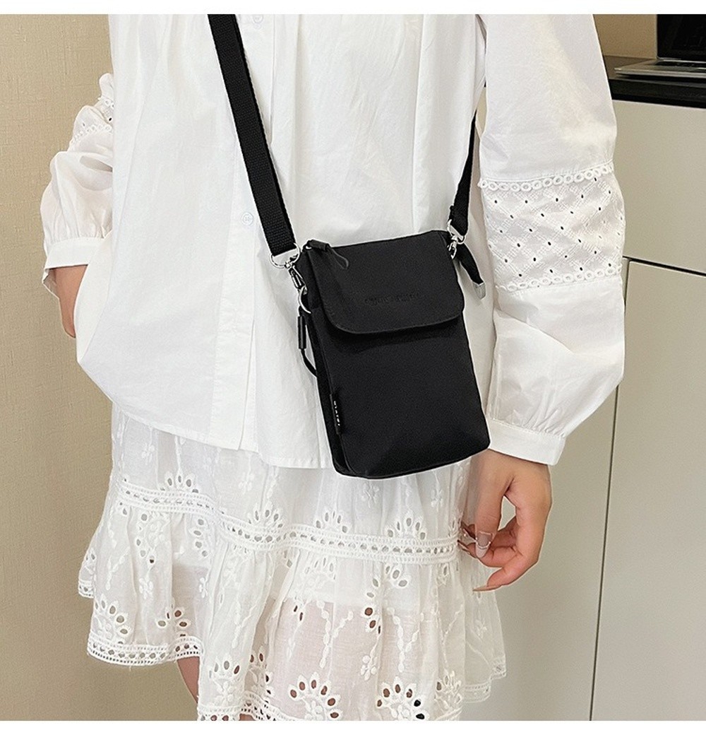 กระเป๋าโทรศัพท์ไนลอนทันสมัย ขน - Coin Purse Women บทวิจารณ์และราคา