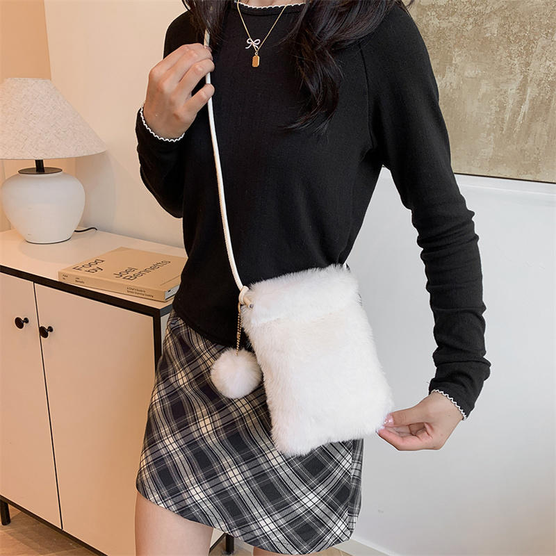 กระเป๋าโทรศัพท์ขนปุย สีพื้น เร - Coin Purse Women บทวิจารณ์และราคา